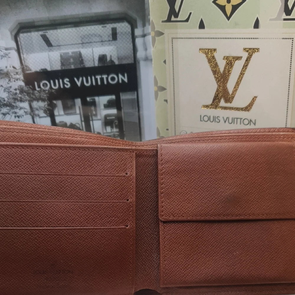 🤎Louis Vuitton Brown Men's Monogram Wallet -EUC - Picture 4 of 14